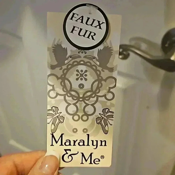 Marilyn & Me Coat - Picture 4 of 10